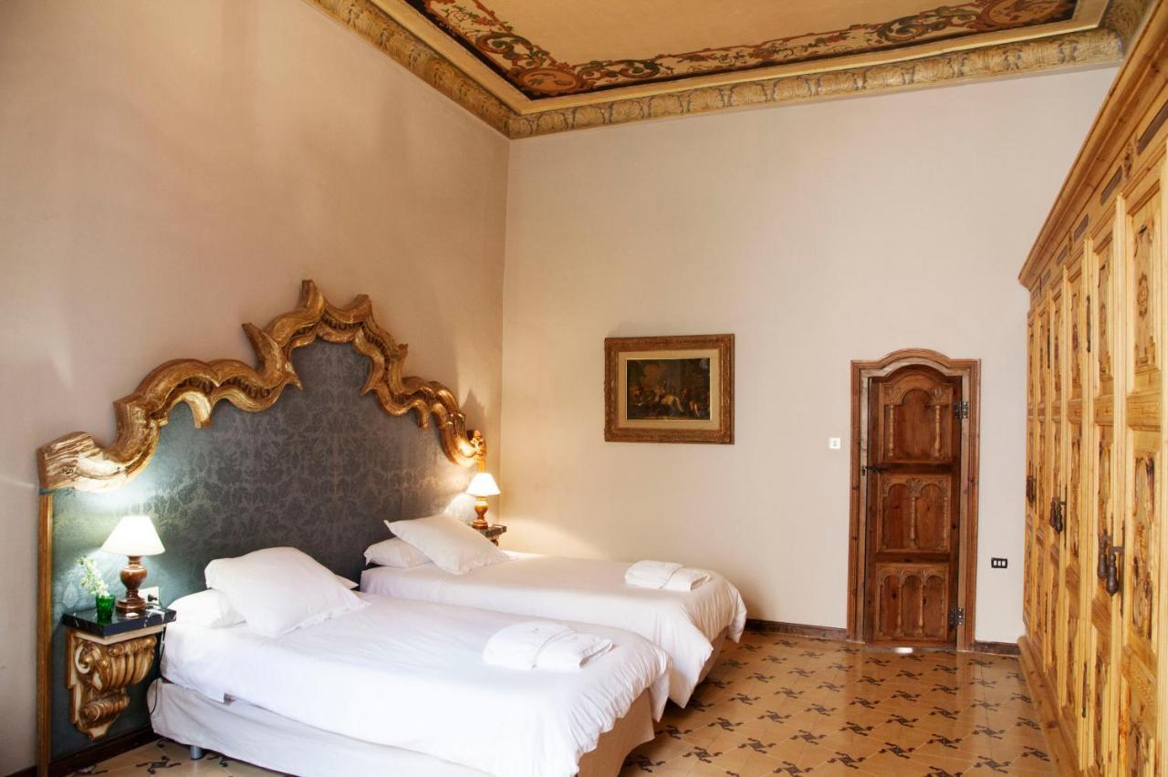 Lo Palauet De La Muralla Balaguer Ngoại thất bức ảnh